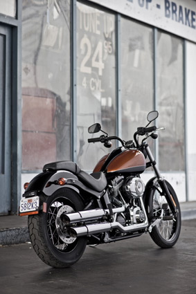 Harley Davidson Blackline